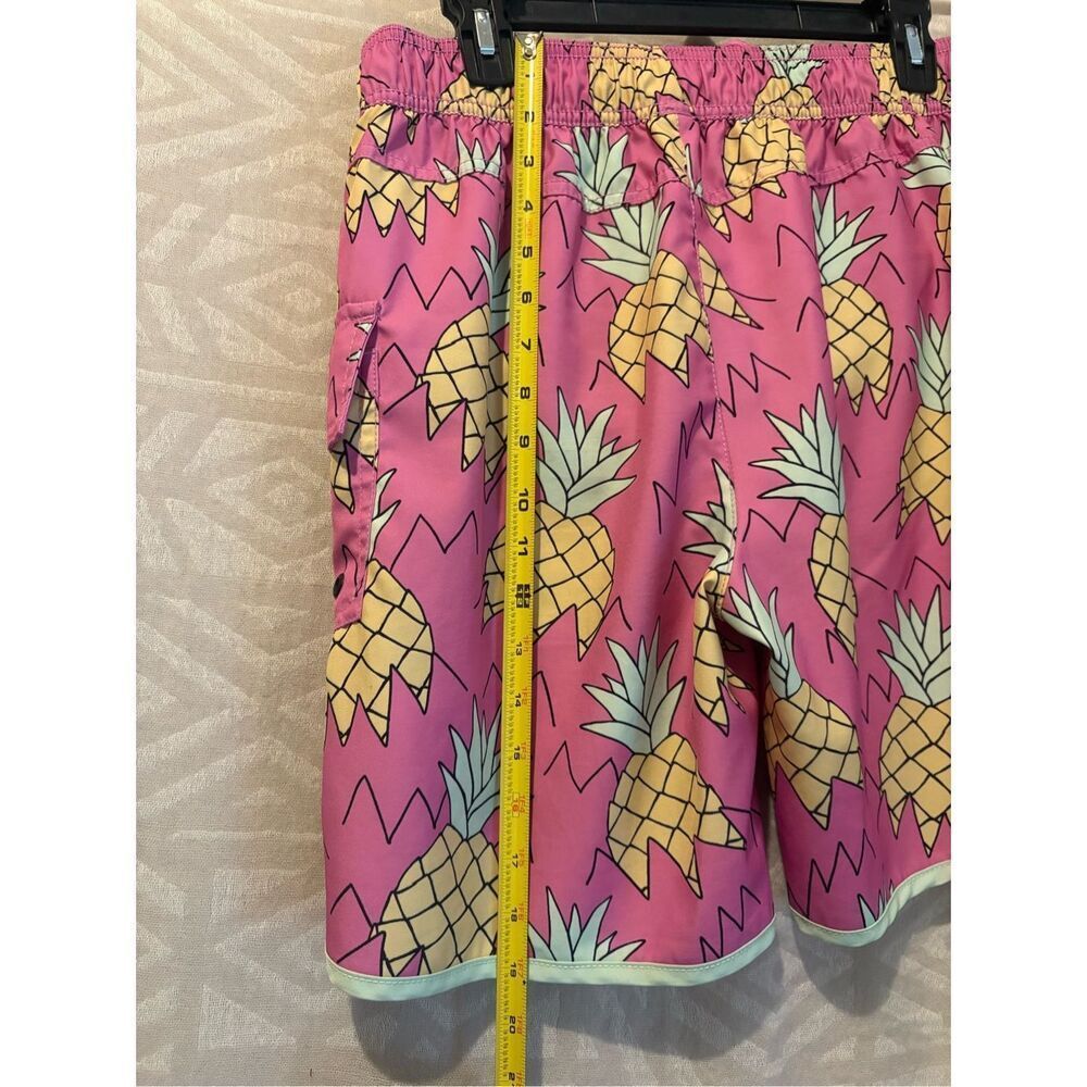 Sovereign Code Los Angeles Pineapple Print Swim Trunks Shorts - Picture 9 of 9